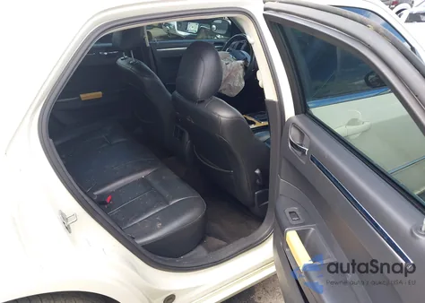 2008 Chrysler 300 Limited из США, поврежденный, VIN 2C3KA33G98H203691